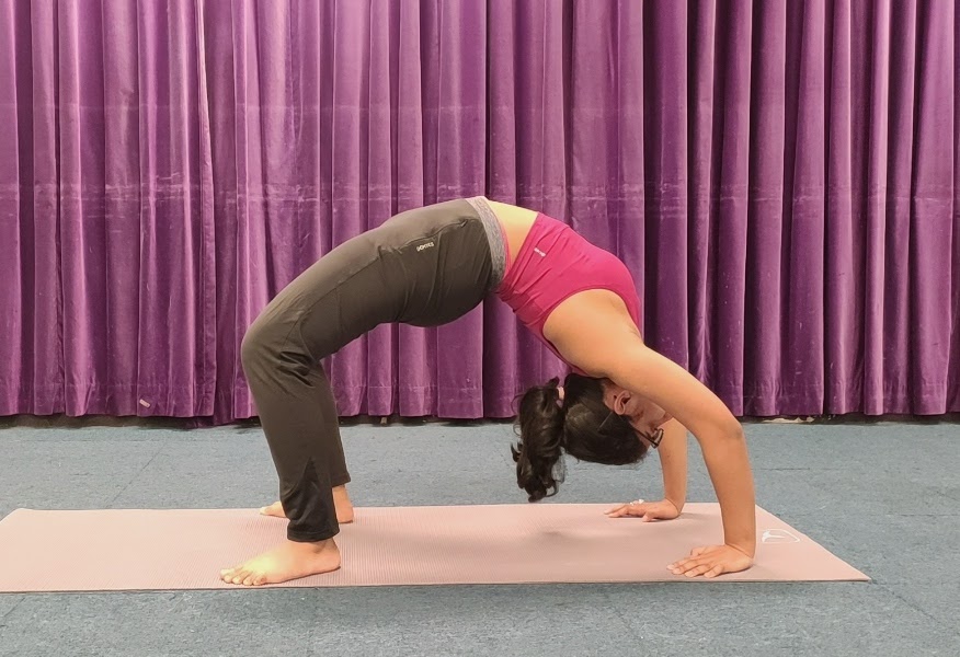 yoga_instructor